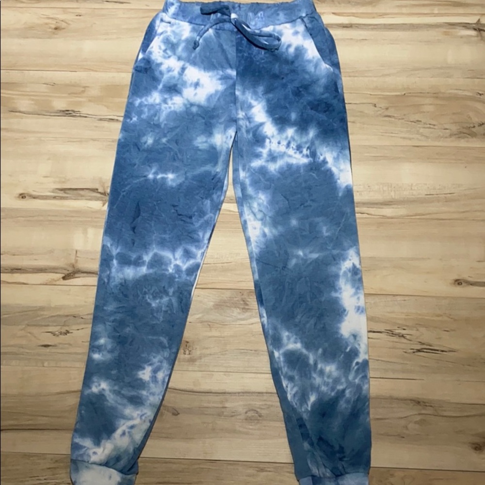 NWOT Bibi Small Buttery Joggers